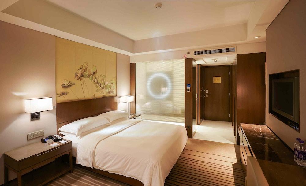 Doubletree By Hilton Beijing Hotel Bagian luar foto