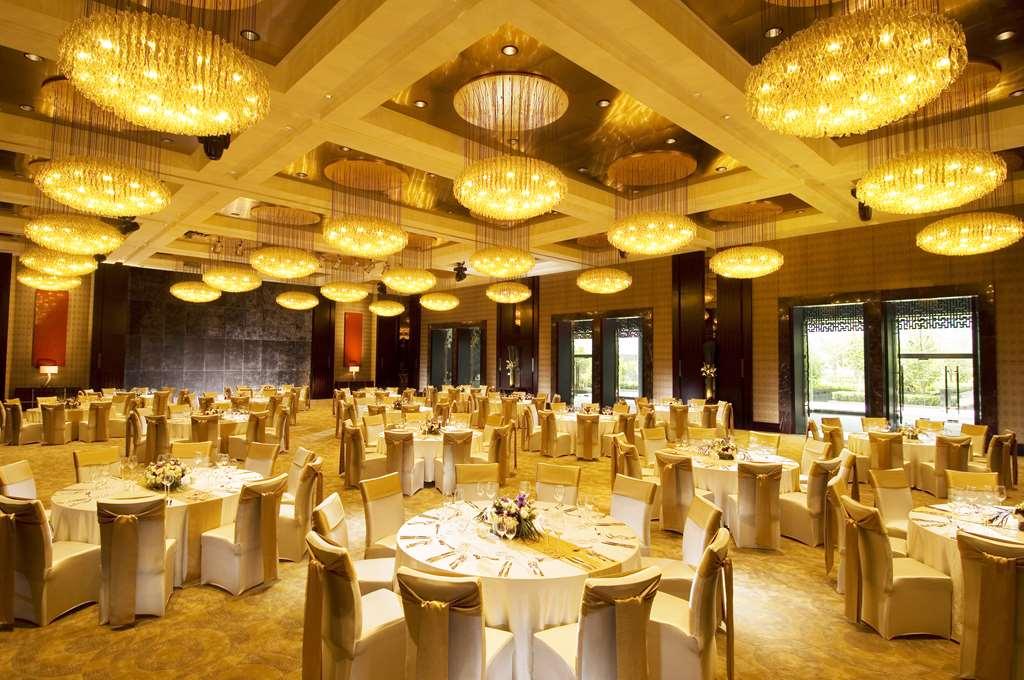 Doubletree By Hilton Beijing Hotel Fasilitas foto