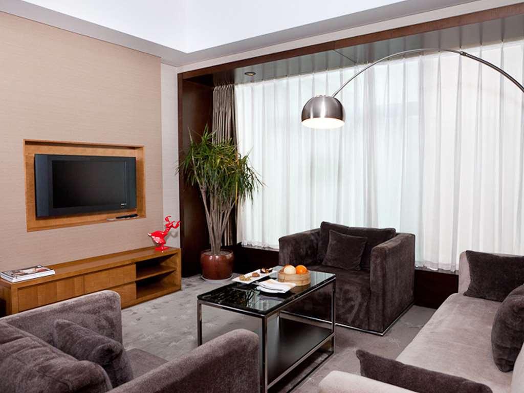 Doubletree By Hilton Beijing Hotel Ruang foto