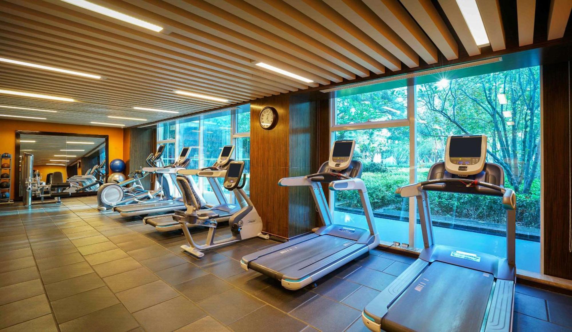 Doubletree By Hilton Beijing Hotel Bagian luar foto